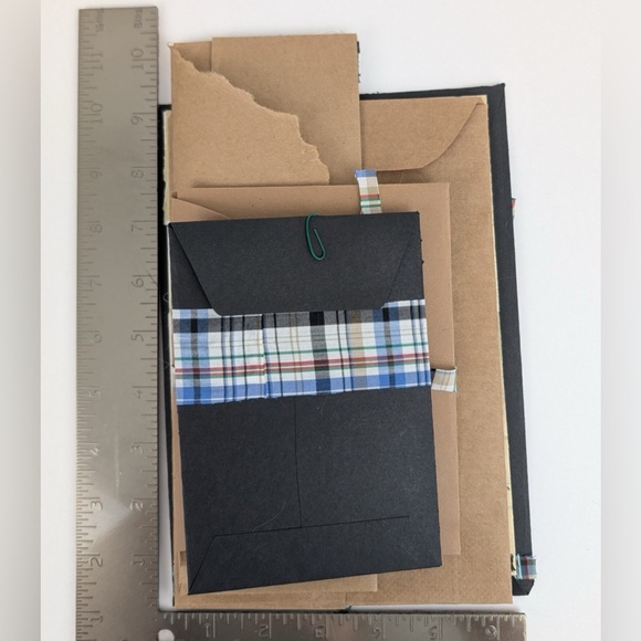 6 handmade anthropomorphic dog & cat note cards set + envelopes - Picture 6 of 7